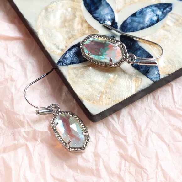 Kendra Scott - Lee Dichroic Glass Earrings Silver - Picture 2 of 2